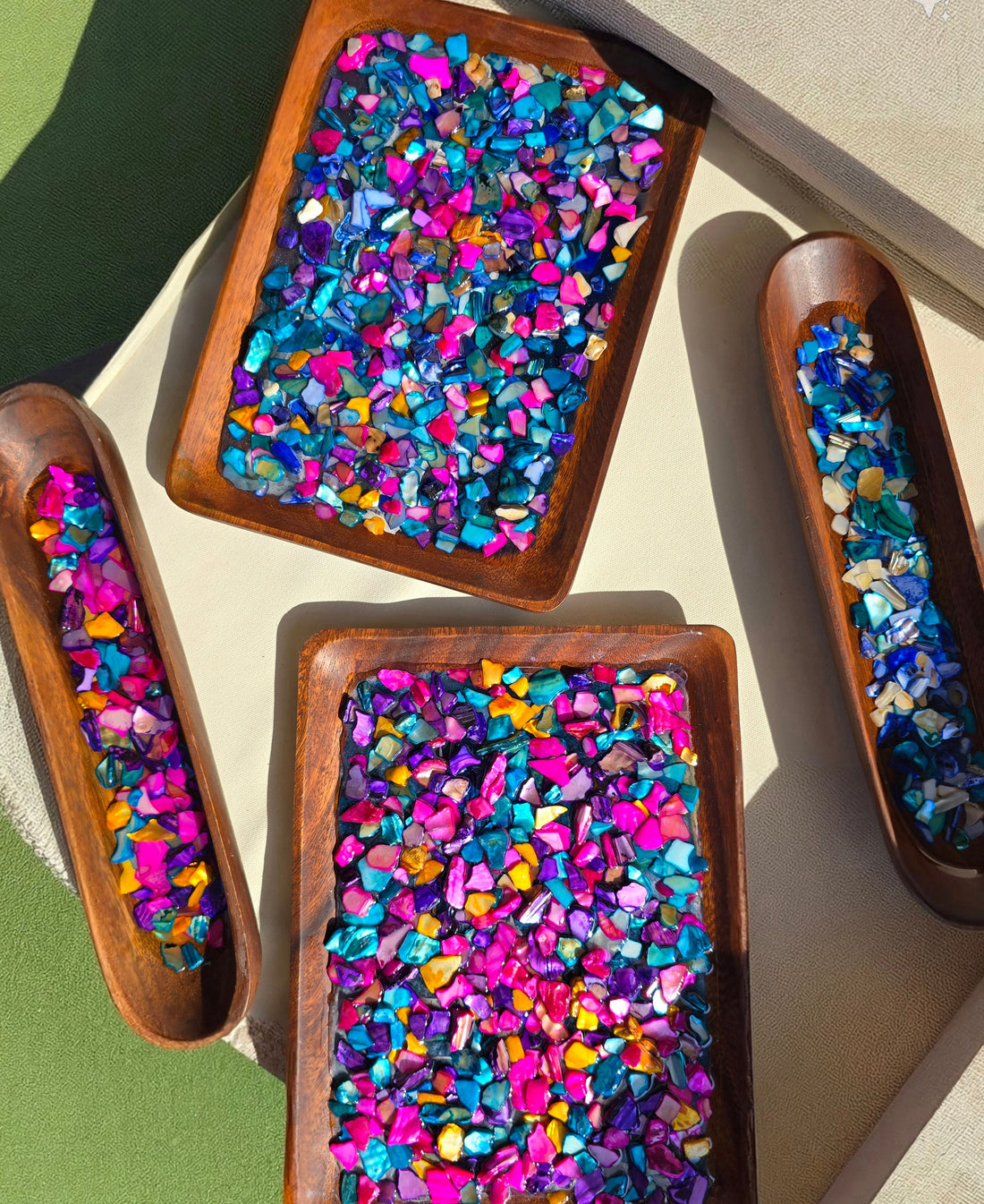 Instagram vs. Cara: Which Platform Is Better for Artists in 2025?